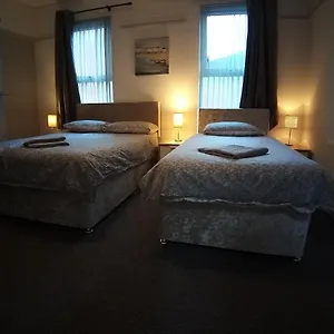 St. Street Townhouse Homestay
